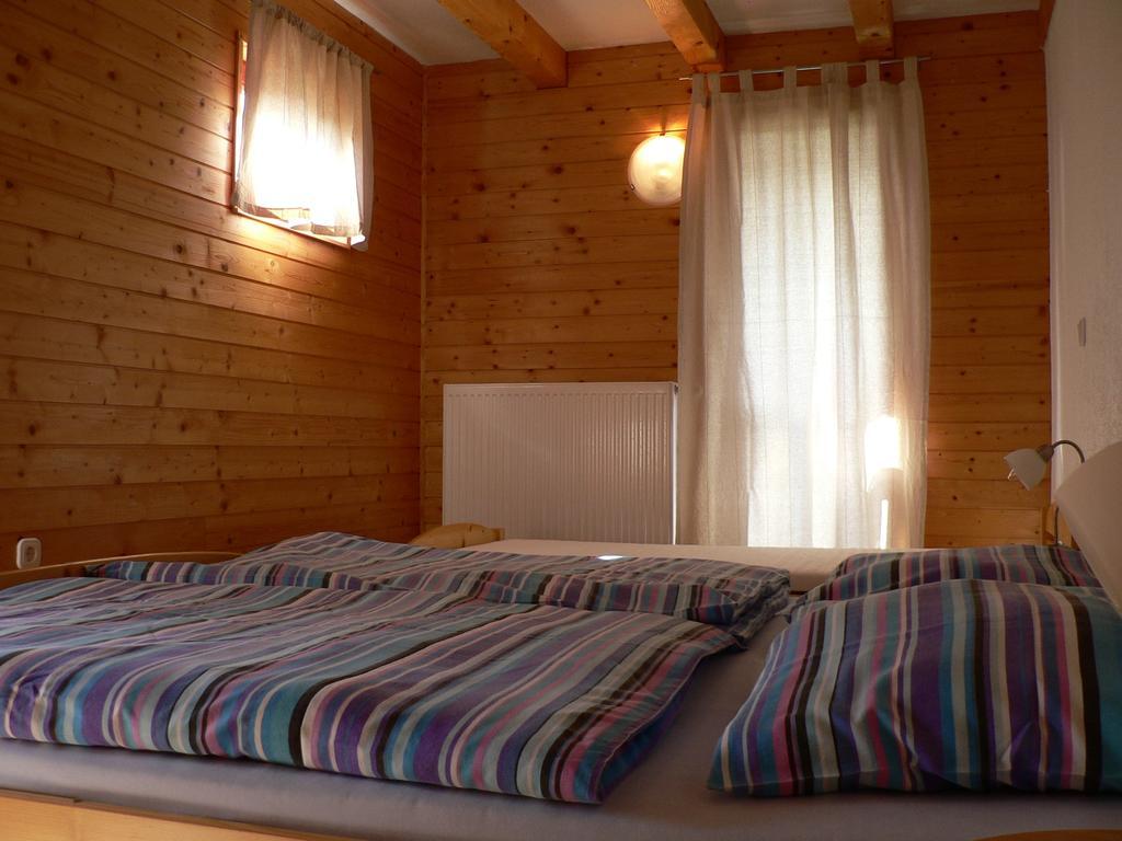 Apartments And Holiday Home Grohar Kranjska Gora Oda fotoğraf