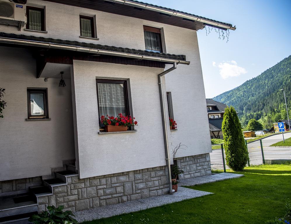 Apartments And Holiday Home Grohar Kranjska Gora Dış mekan fotoğraf