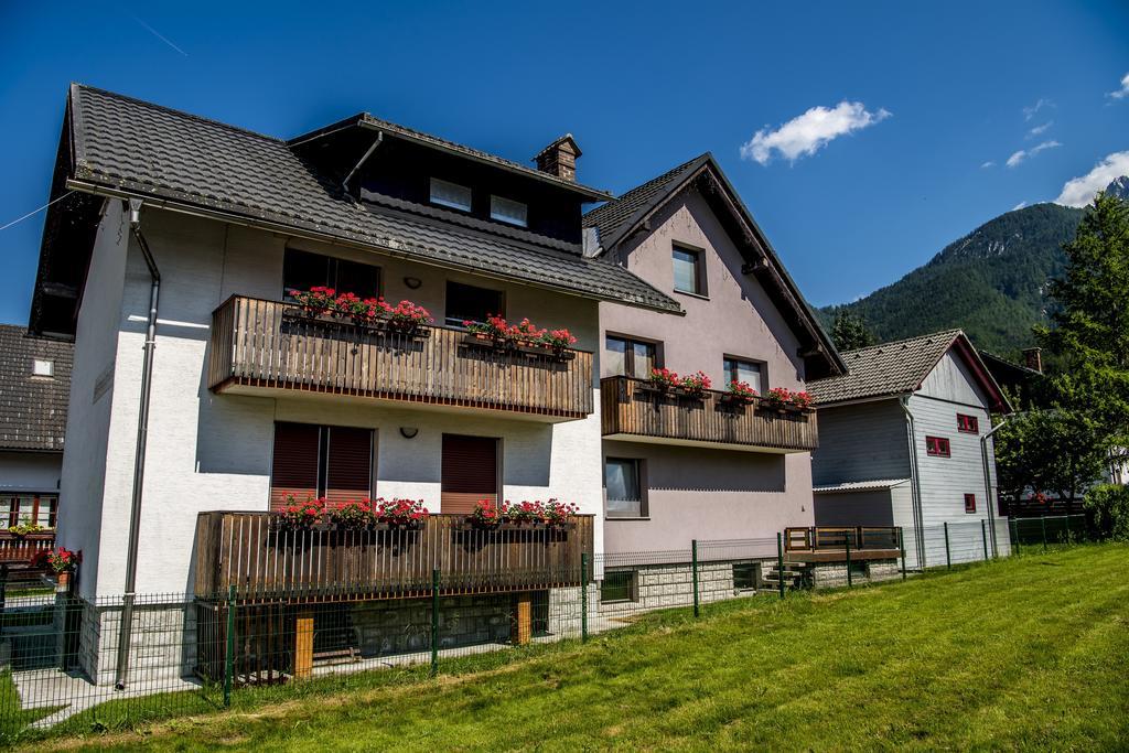 Apartments And Holiday Home Grohar Kranjska Gora Dış mekan fotoğraf